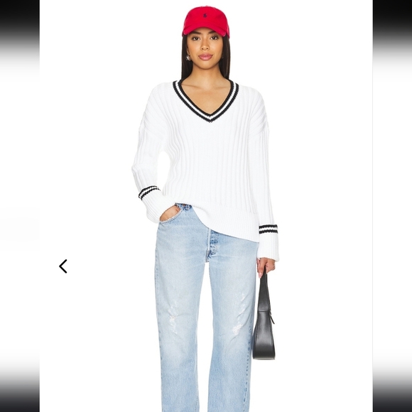 Lovers and Friends Danil V Neck Sweater - Picture 1 of 7